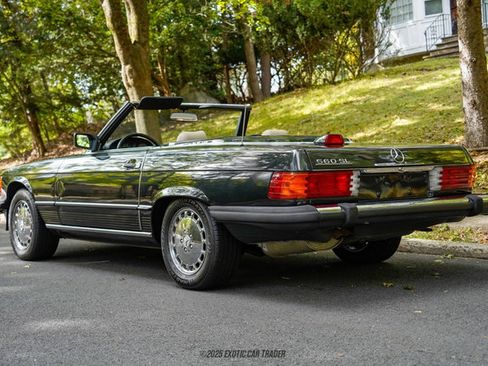 Used 1986 Mercedes-Benz 560 SL image 6