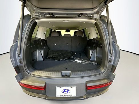 Certified 2026 Hyundai Santa Fe SE FWD image 24