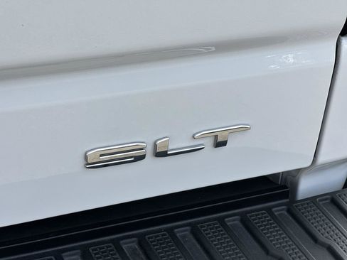 Used 2026 GMC Sierra 1500 SLT RWD image 31