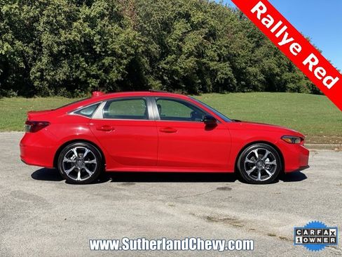 Used 2025 Honda Civic Sport Touring image 8