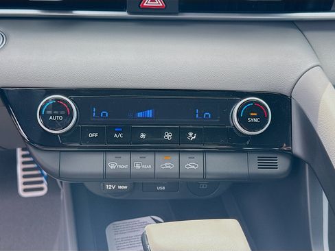 New 2026 Hyundai Elantra Sport FWD image 12