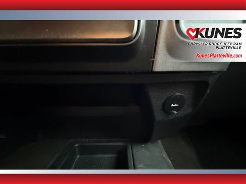 Used 2016 RAM 2500 Tradesman w/ Chrome Appearance Group AWD/4WD image 29