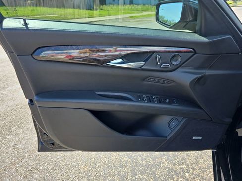 Used 2017 Cadillac CT6 Luxury RWD image 14