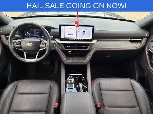 Certified 2025 Ford Explorer Platinum AWD/4WD image 15