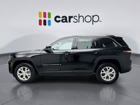 Used 2023 Jeep Grand Cherokee Limited w/ Luxury Tech Group II image 2