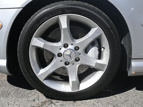 Used 2007 Mercedes-Benz C 230 Sedan image 5
