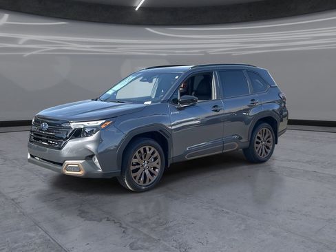 New 2026 Subaru Forester Touring AWD/4WD image 3