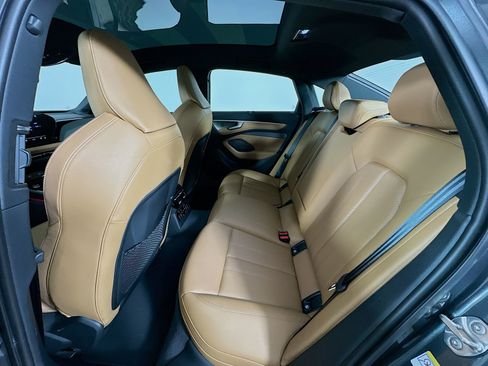 New 2026 Audi A6 Premium Plus AWD/4WD image 40