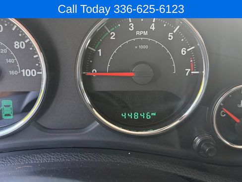 Used 2017 Jeep Wrangler Unlimited Rubicon w/ Connectivity Group AWD/4WD image 24