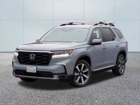 Used 2023 Honda Pilot Elite image 1