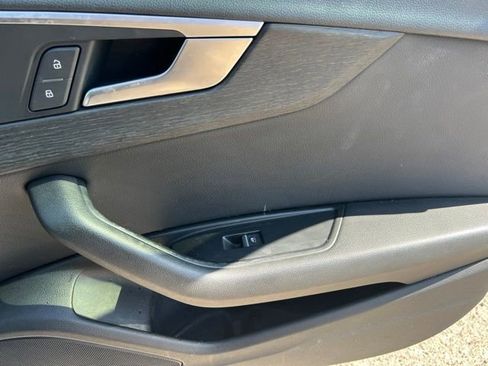 Used 2017 Audi A4 2.0T Ultra Premium w/ Convenience Package FWD image 32