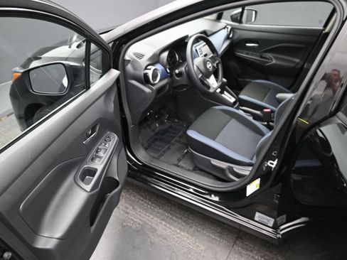 Certified 2025 Nissan Versa SV w/ Trunk Package FWD image 10