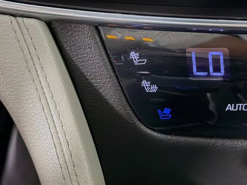 Used 2017 Cadillac CT6 Luxury RWD image 25