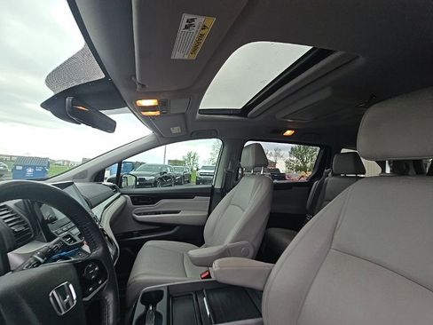 Used 2021 Honda Odyssey Elite image 14