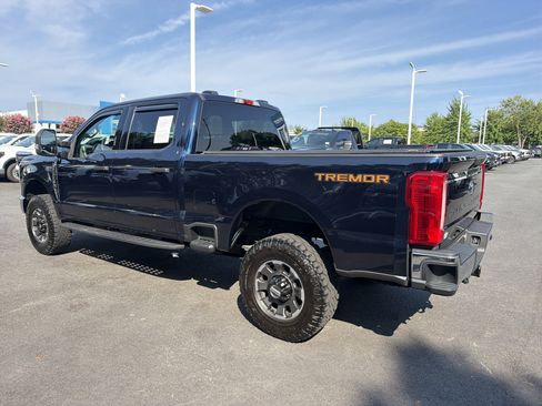 Used 2024 Ford F250 XLT w/ Tremor Off-Road Package AWD/4WD image 8
