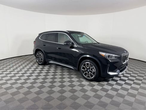 New 2026 BMW X1 xDrive28i w/ Convenience Package image 2