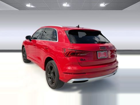 Used 2019 Audi Q3 2.0T Premium Plus AWD/4WD image 3
