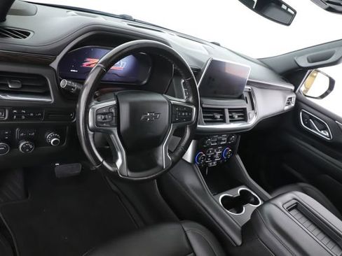 Used 2022 Chevrolet Tahoe Z71 AWD/4WD image 17