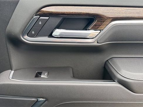 New 2026 GMC Sierra 1500 SLE image 19