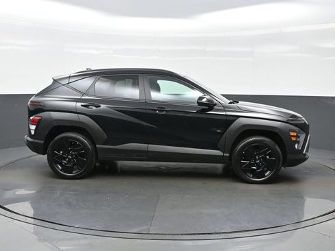 Used 2026 Hyundai Kona SEL Sport AWD/4WD image 7