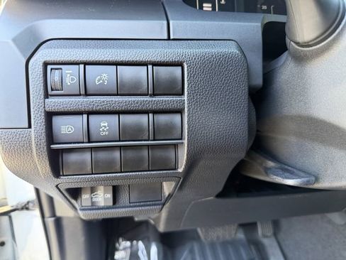 Used 2024 Toyota Tacoma SR image 19