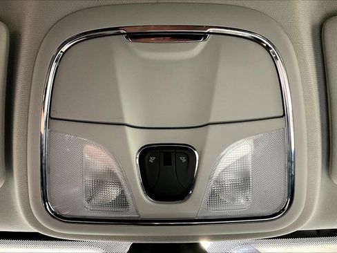 Used 2020 Jeep Cherokee Trailhawk w/ Cold Weather Group image 35