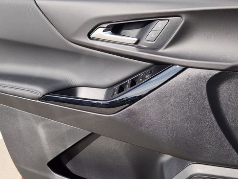 New 2026 Chevrolet Equinox RS w/ LPO, Floor Liner Package image 15