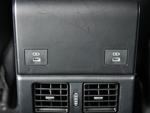 Used 2023 Toyota bZ4X FWD image 38