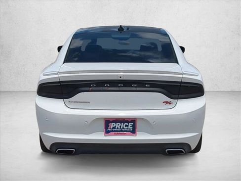 Used 2015 Dodge Charger R/T RWD image 7
