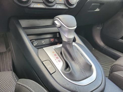 Used 2024 Kia Forte LXS w/ LXS Technology Package FWD image 15