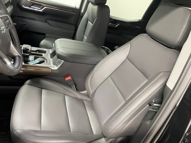 New 2026 Chevrolet Silverado 1500 RST w/ RST All Star Premium Package AWD/4WD image 12