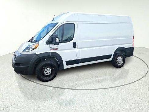 Used 2022 RAM ProMaster 2500 w/ Driver Convenience Group FWD image 5