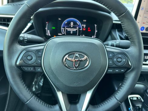 Used 2025 Toyota Corolla SE w/ SE Premium Package AWD/4WD image 21