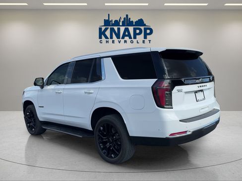 Used 2025 Chevrolet Tahoe LS AWD/4WD image 3