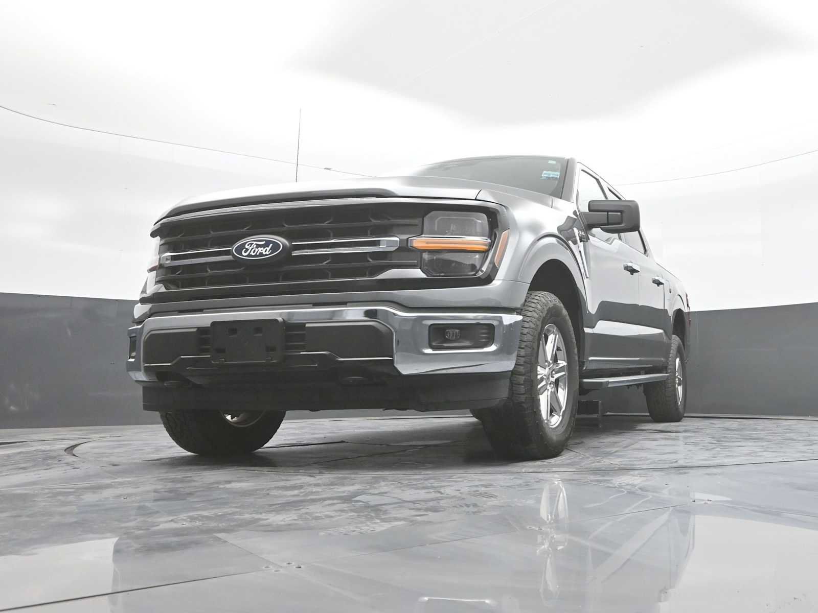 Used 2025 Ford F150 XLT w/ Equipment Group 301A Standard AWD/4WD image 37