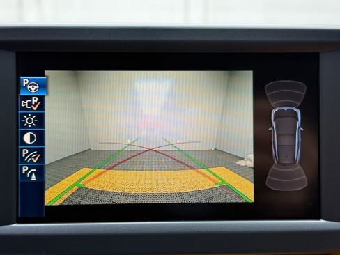 Used 2015 BMW i3 w/ Range Extender image 29