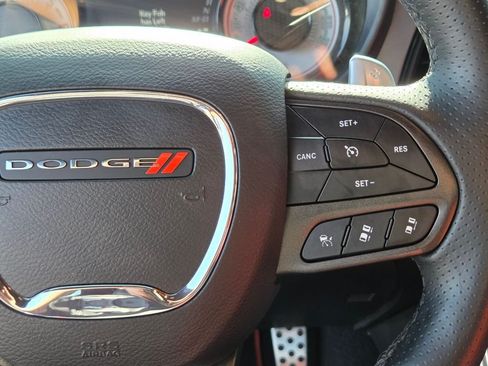 Used 2022 Dodge Challenger R/T Scat Pack RWD image 25