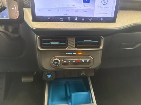 Used 2026 Ford Maverick XLT AWD/4WD image 28