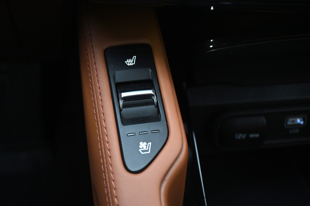 Used 2025 Kia Telluride EX X-Line AWD/4WD image 33