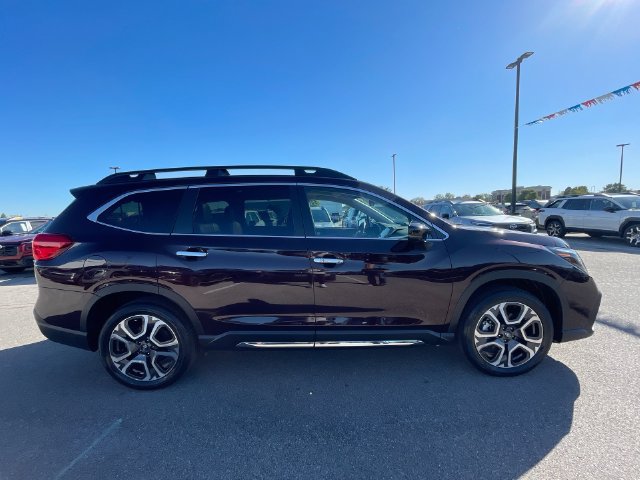 Used 2026 Subaru Ascent Touring AWD/4WD image 6