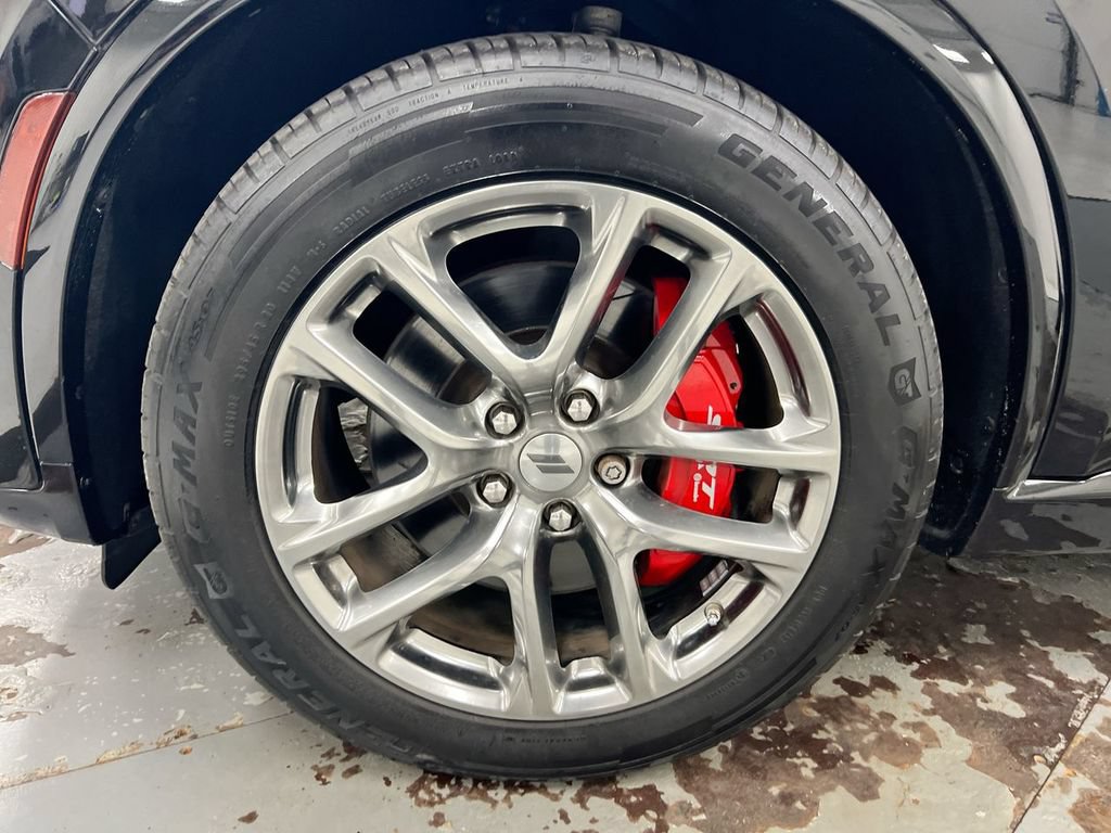 Used 2022 Dodge Durango R/T w/ Tow 'N Go Package AWD/4WD image 29