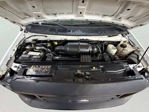 Used 2010 Ford E-350 and Econoline 350 Extended Super Duty RWD image 21