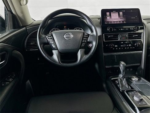 Used 2024 Nissan Armada SV image 14