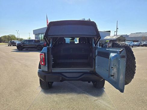 Used 2021 Ford Bronco Badlands image 17