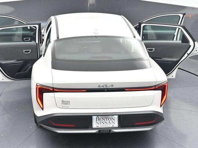 Used 2025 Kia K4 FWD image 44