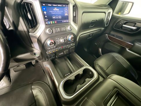 Used 2020 GMC Sierra 1500 SLT w/ SLT Premium Plus Package image 26