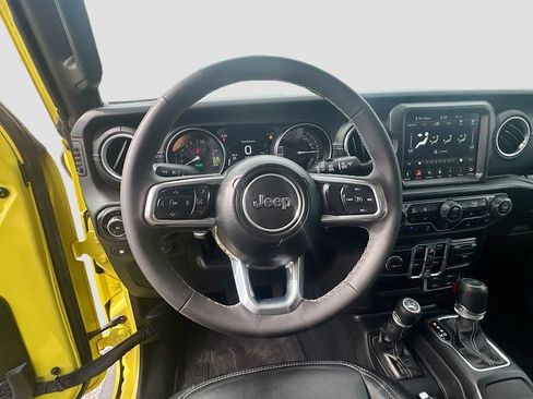 Used 2023 Jeep Wrangler Unlimited Sahara w/ Cold Weather Group AWD/4WD image 12