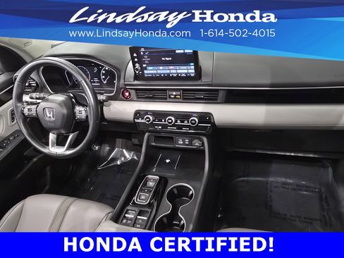 Certified 2024 Honda Pilot Touring image 10