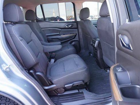 Used 2023 GMC Acadia SLE w/ Driver Convenience Package image 21