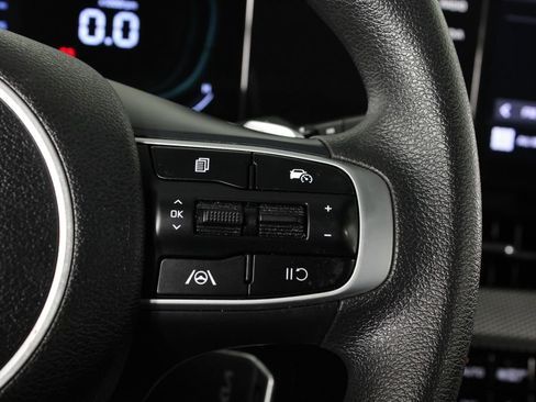 Used 2023 Kia Sportage LX image 24